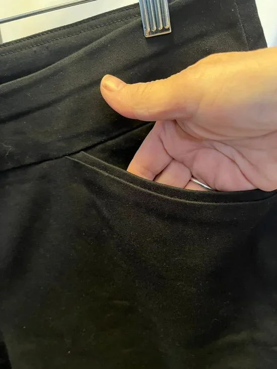 Kohl’s Croft & Barrow Effortless Stretch Pull‑On Bermuda Shorts – Black – NWOT - Picture 8 of 14